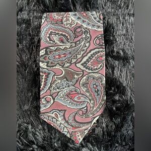 Oscar De La Renta Neckwear Couture Collection Necktie Paisley Burgundy blue